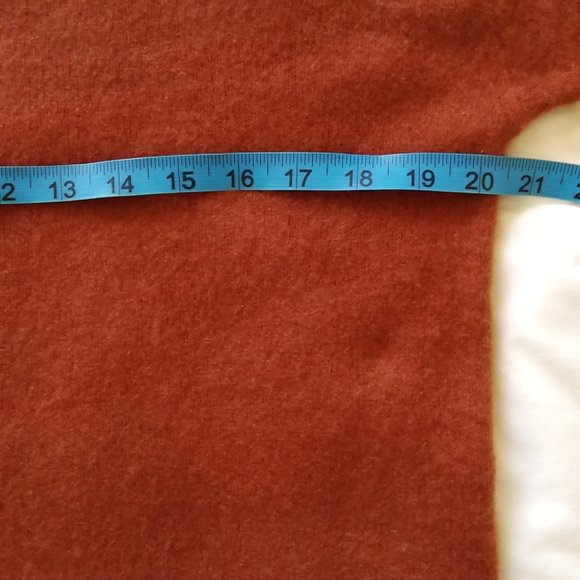 Aritzia Wilfred Luxe Cashmere (100% Cashmere) Crpyie Sweater - Picture 6 of 9